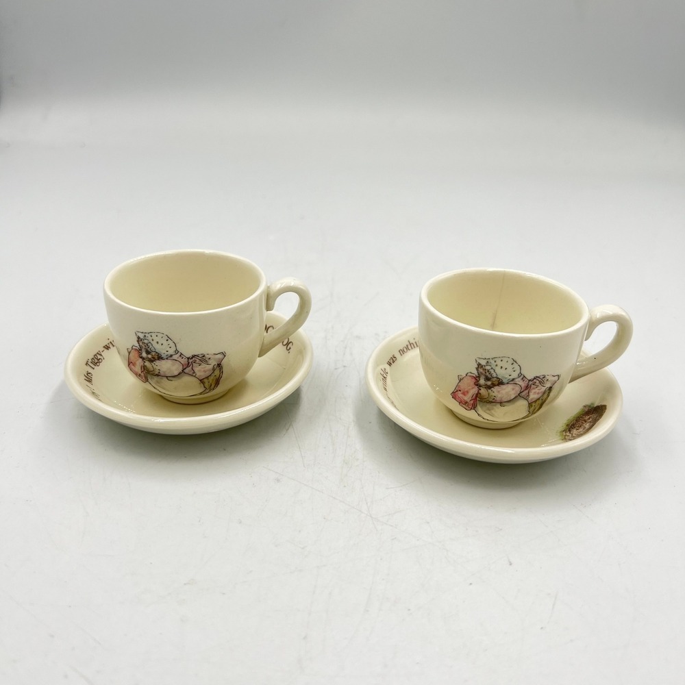 Wedgwood Mrs Tiggy-Winkle Cup Saucer Set‎ 2 Beatrix Potter England Vintage AS IS